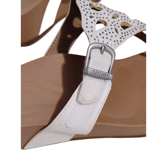 Aetrex Tasha Thong Wedge Sandals Rhinestone Embellished White Womens Size 10.5 - Picture 5 of 9